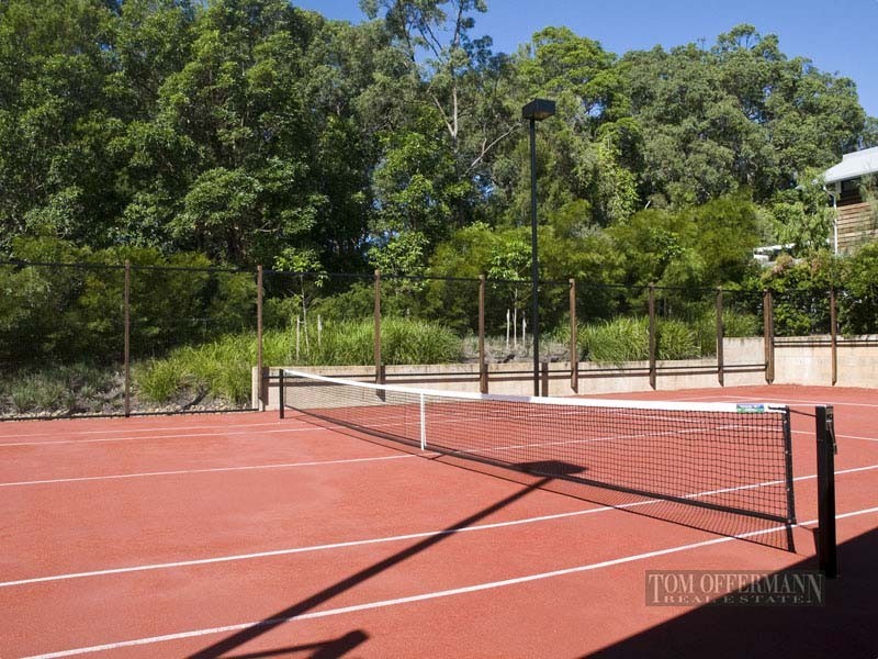 9 Wild Apple Court, Noosa Heads QLD 4567