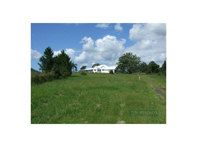 74 Frogmouth Lane, Lake Macdonald QLD 4563