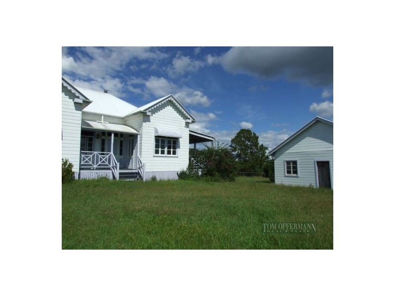 74 Frogmouth Lane, Lake Macdonald QLD 4563