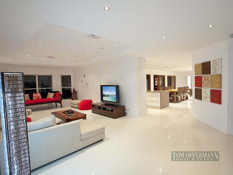 9 Spindrift Court, Noosa Waters QLD 4566