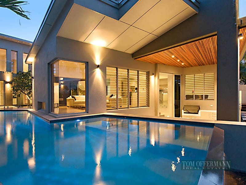 16 Seahorse Place, Noosa Waters QLD 4566