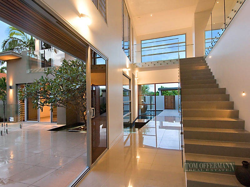 16 Seahorse Place, Noosa Waters QLD 4566