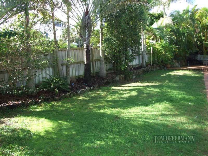 3 Driftwood Drive, Castaways Beach QLD 4567