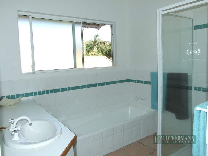 3 Driftwood Drive, Castaways Beach QLD 4567