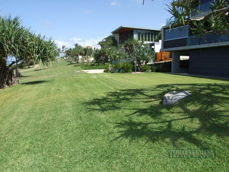 1/56 David Low Way, Sunrise Beach QLD 4567