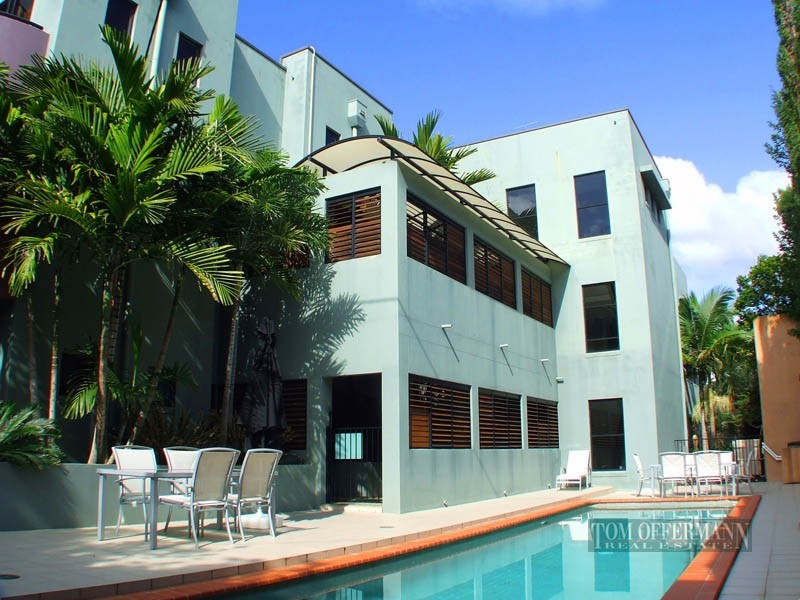 8/1 Tingira Cresent, Sunrise Beach QLD 4567