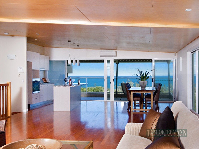 1/12 Corsair Crescent, Sunrise Beach QLD 4567