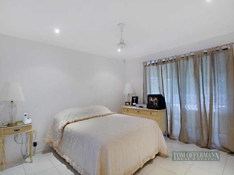 16 Dame Patti Drive, Sunrise Beach QLD 4567