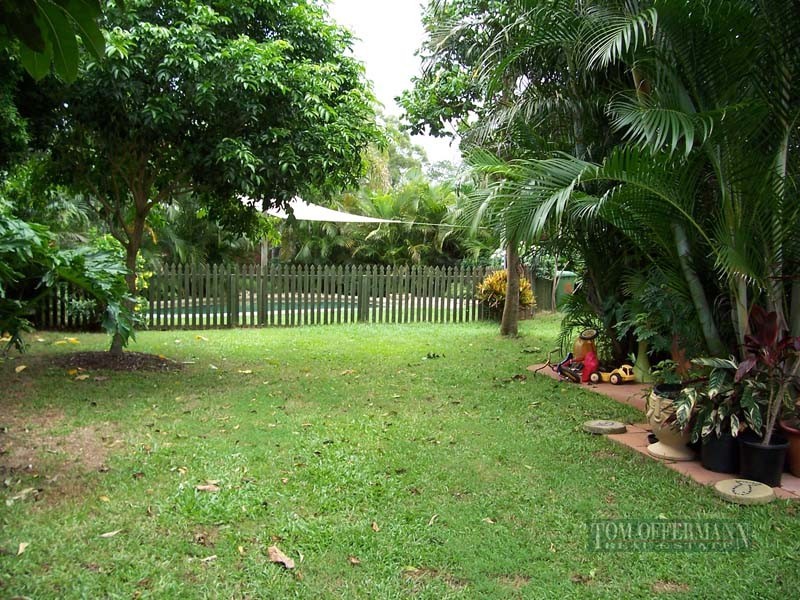 15 Commodore Court, Sunrise Beach QLD 4567