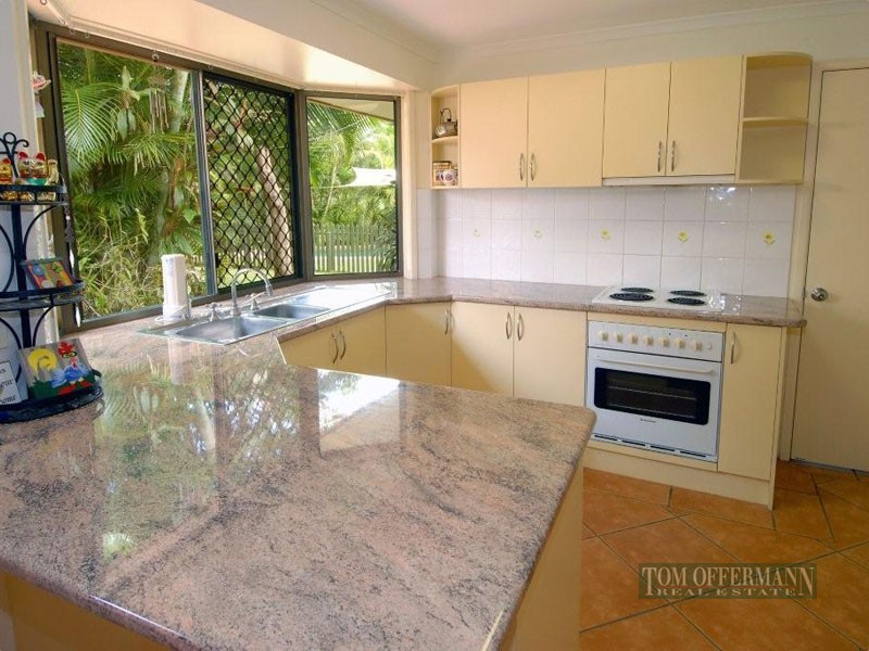 15 Commodore Court, Sunrise Beach QLD 4567