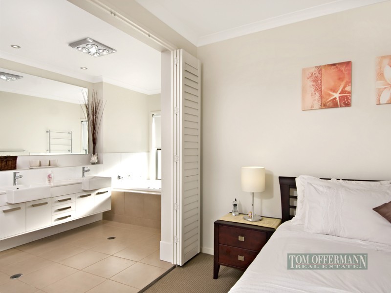 10 Aspera Place, Noosaville QLD 4566