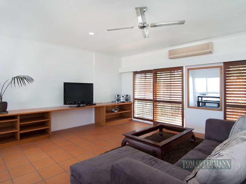 2/6 Sobraon St, Sunrise Beach QLD 4567
