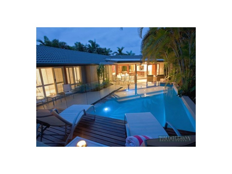 3 Helm Court, Noosa Waters QLD 4566