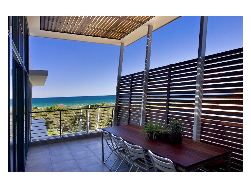 2/512 David Low Way, Castaways Beach QLD 4567