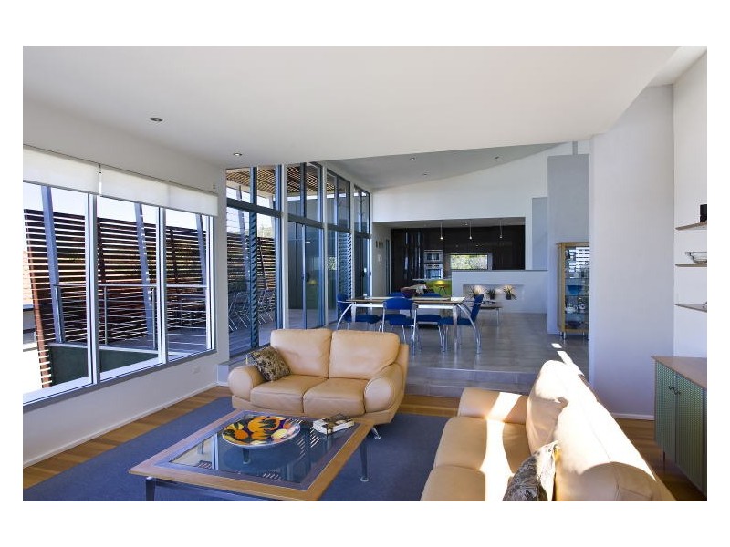 2/512 David Low Way, Castaways Beach QLD 4567