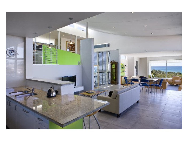 2/512 David Low Way, Castaways Beach QLD 4567