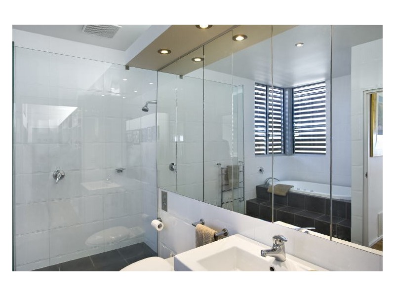 2/512 David Low Way, Castaways Beach QLD 4567