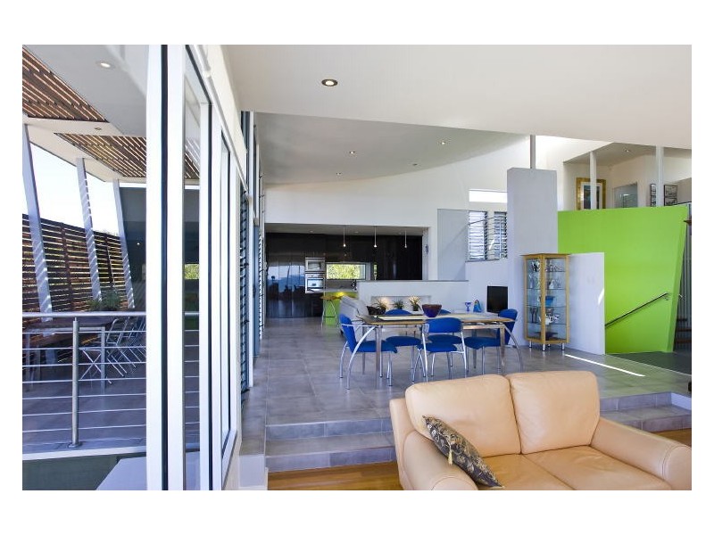 2/512 David Low Way, Castaways Beach QLD 4567