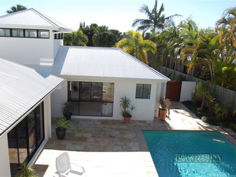 3 Topsails Place, Noosa Waters QLD 4566