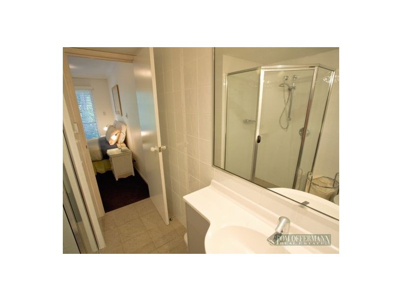 4/9 The Cockleshell, Noosaville QLD 4566