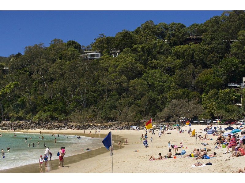 7 Allambi Rise, Little Cove QLD 4567