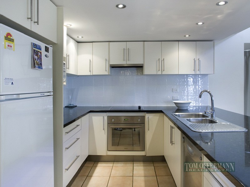 4/37 Noosa Parade, Noosa Heads QLD 4567