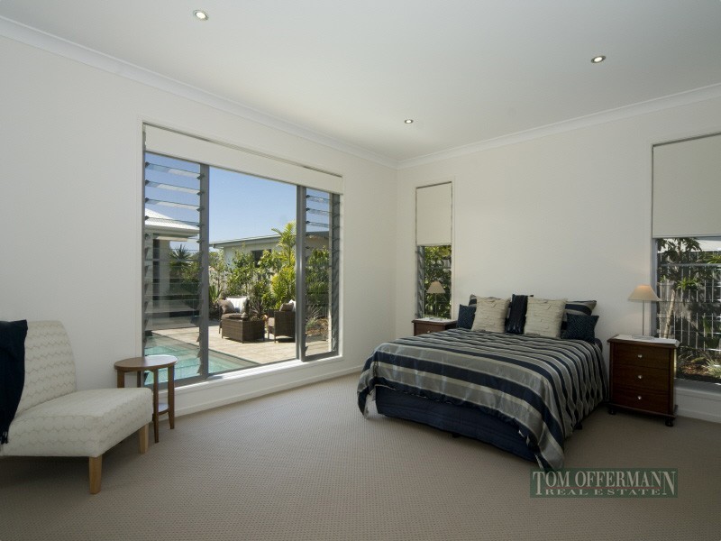 6 Aspera Place, Noosaville QLD 4566