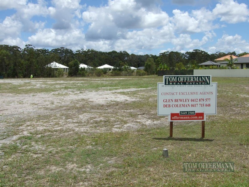 11 Aspera Place, Noosaville QLD 4566