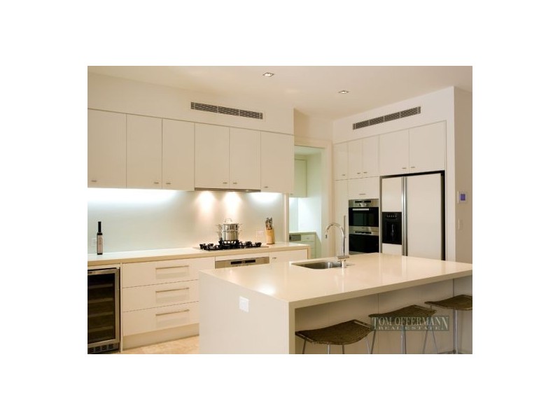 5/8 Serenity Close, Noosa Heads QLD 4567