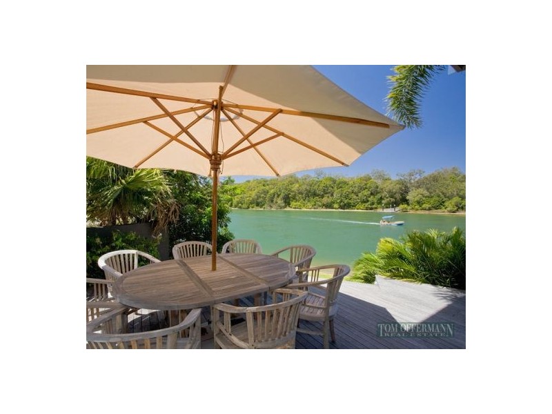 27 Cooran Ct, Noosa Heads QLD 4567