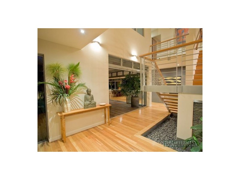 27 Cooran Ct, Noosa Heads QLD 4567