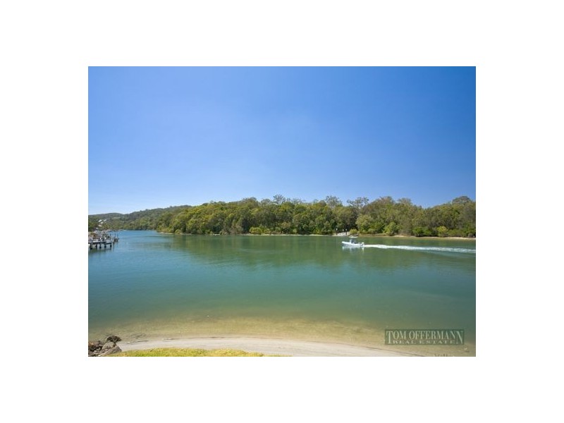 27 Cooran Ct, Noosa Heads QLD 4567