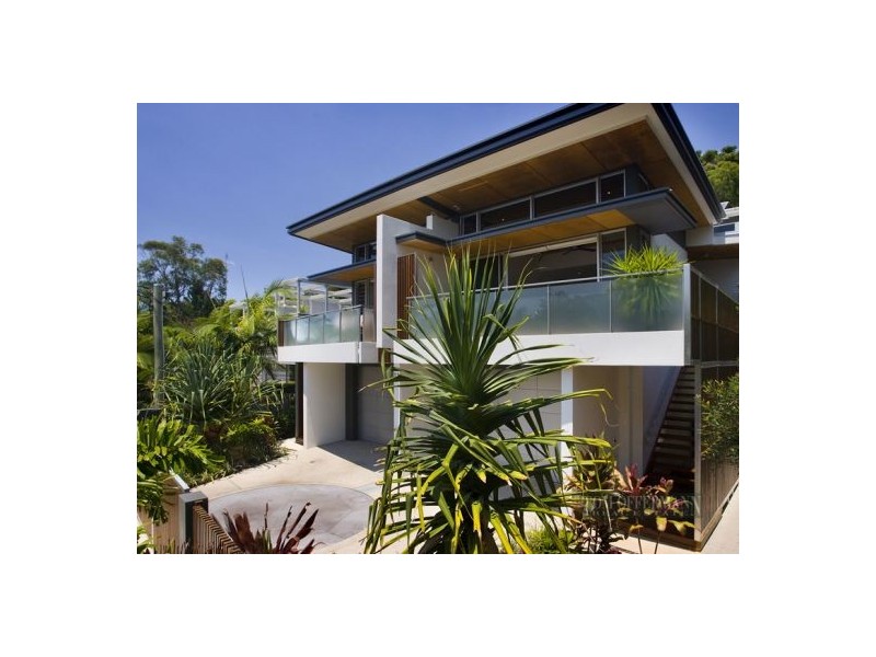 2/23 Duke St, Sunshine Beach QLD 4567