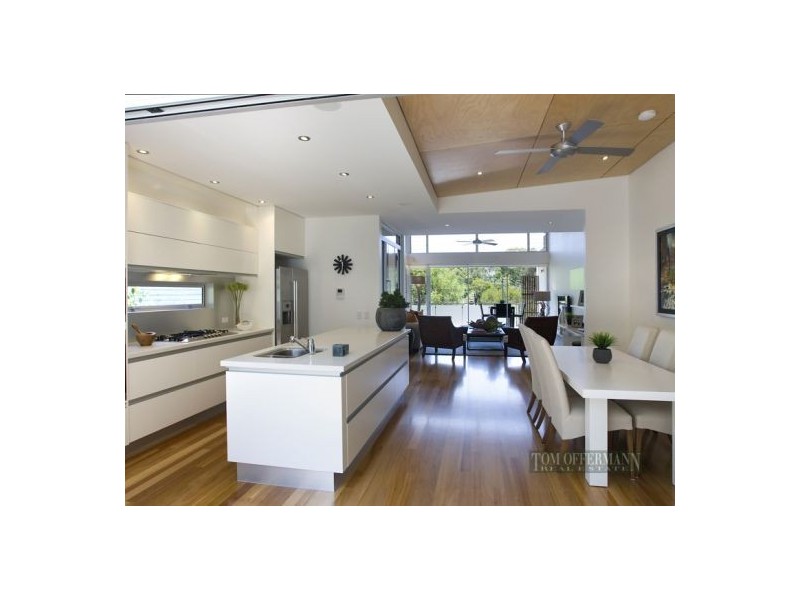 2/23 Duke St, Sunshine Beach QLD 4567