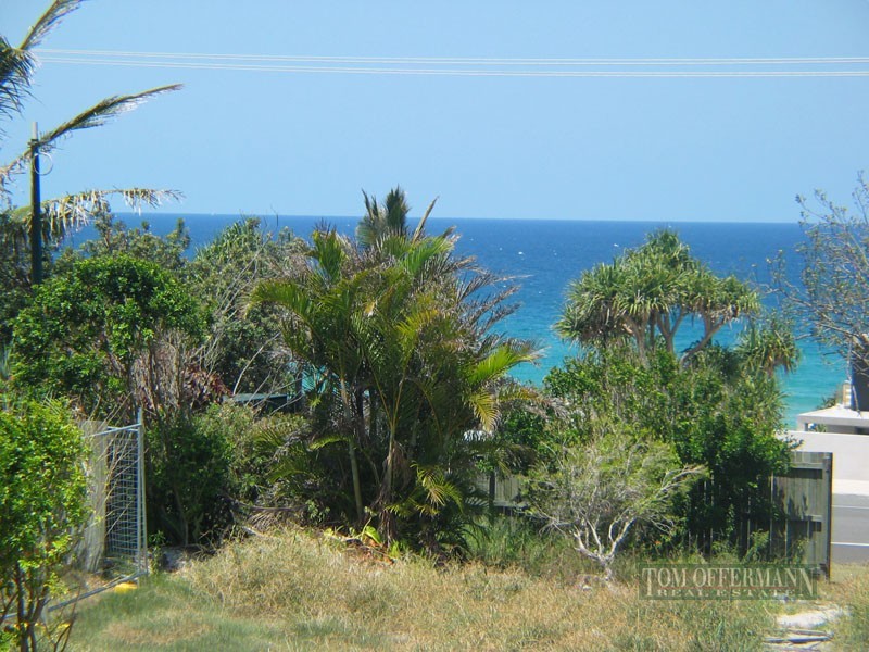 32 Corsair Crescent, Sunrise Beach QLD 4567