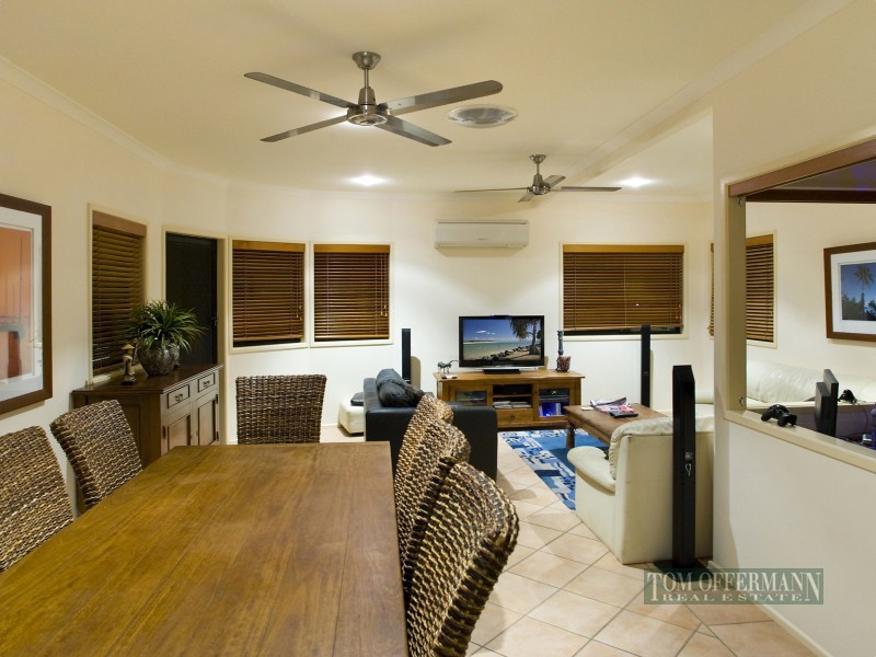52 Driftwood Drive, Castaways Beach QLD 4567