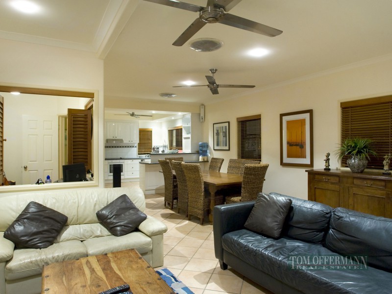 52 Driftwood Drive, Castaways Beach QLD 4567