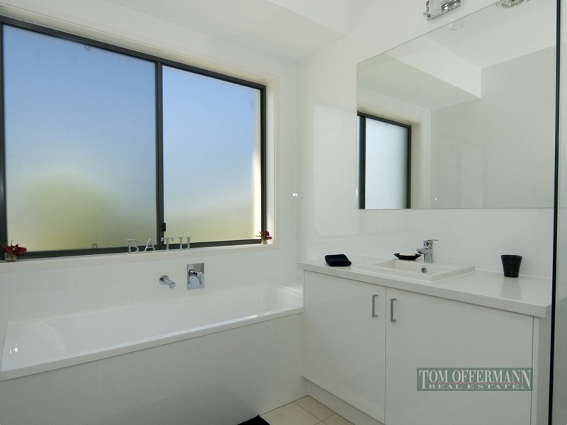 21 Aspera Place, Noosaville QLD 4566