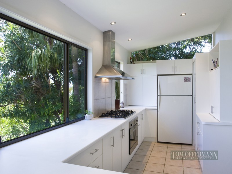7 Honeysuckle Lane, Noosa Heads QLD 4567