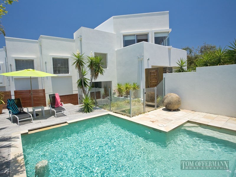 77 Orient Drive, Sunrise Beach QLD 4567