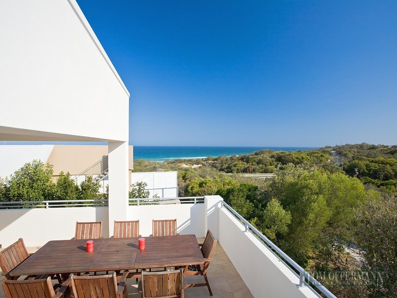 77 Orient Drive, Sunrise Beach QLD 4567