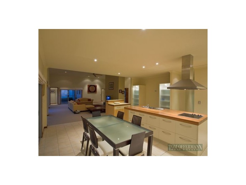 6 Tingara Court, Tewantin QLD 4565