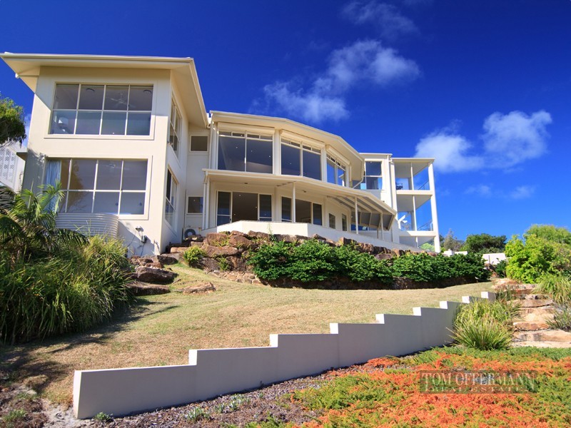1 Whale Drive, Sunshine Beach QLD 4567