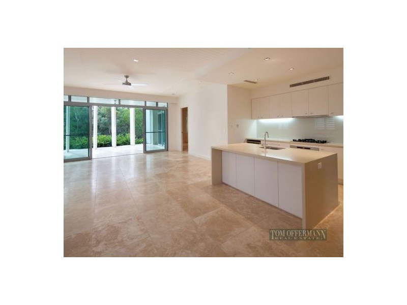 1/8 Serenity Close, Noosa Heads QLD 4567
