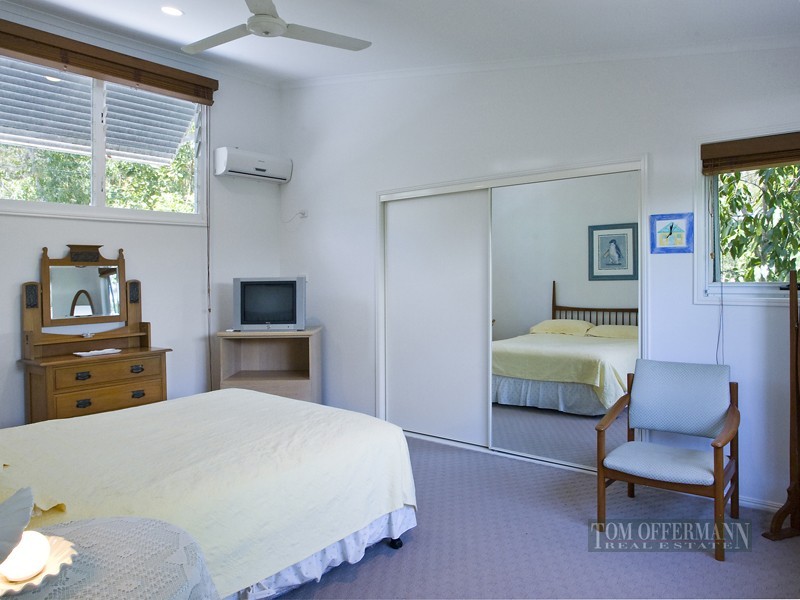 27 Weyba Esplanade, Noosa Heads QLD 4567