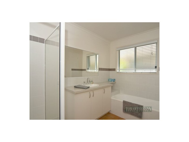 2 Cambridge Court, Tewantin QLD 4565