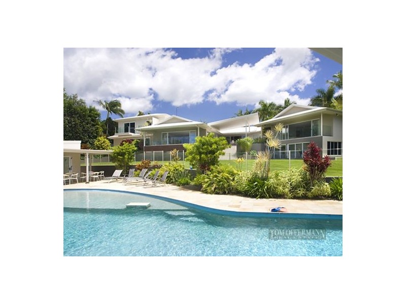 8 Upland Court, Tinbeerwah QLD 4563