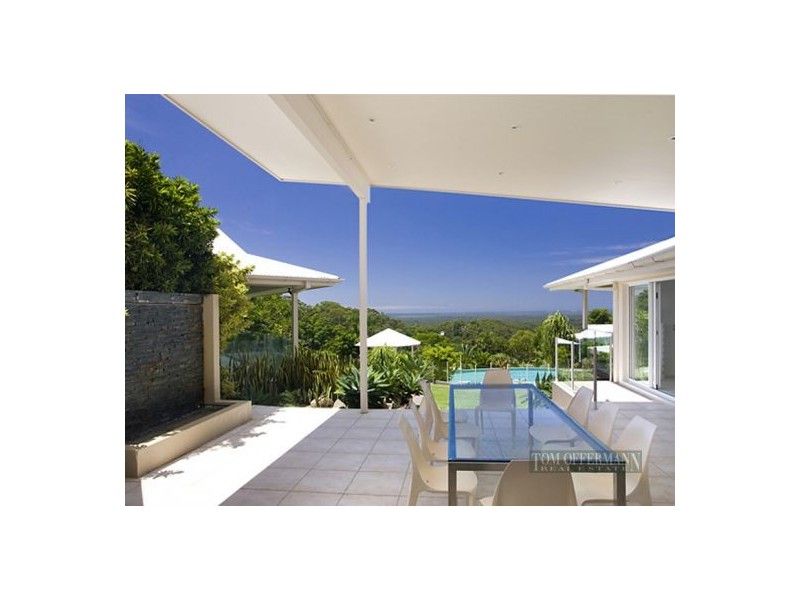 8 Upland Court, Tinbeerwah QLD 4563