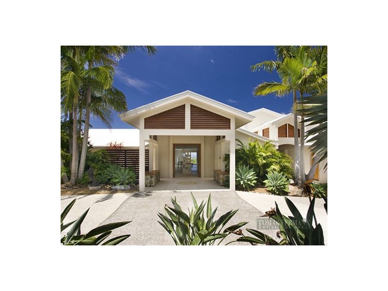 8 Upland Court, Tinbeerwah QLD 4563