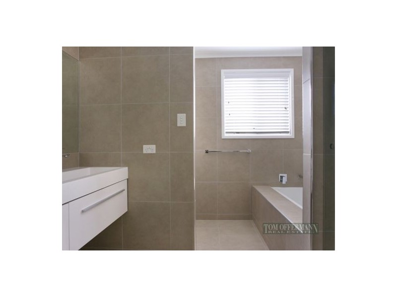 11 Driftwood Drive, Castaways Beach QLD 4567